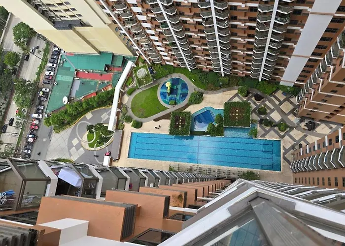 Pet-friendly With Balcony - Near Naia Airport, Picc, Moa & Bay - Free Pool, Sauna, Fast Wifi *