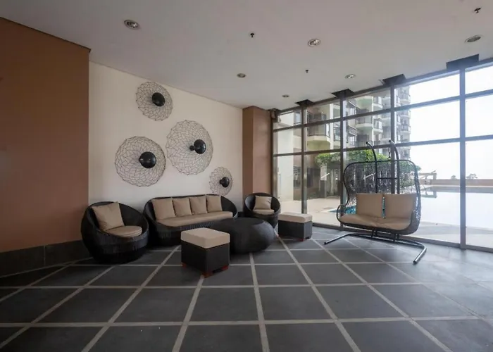 Pet-friendly With Balcony - Near Naia Airport, Picc, Moa & Bay - Free Pool, Sauna, Fast Wifi *