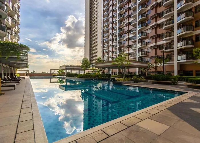 Pet-friendly With Balcony - Near Naia Airport, Picc, Moa & Bay - Free Pool, Sauna, Fast Wifi Apartment