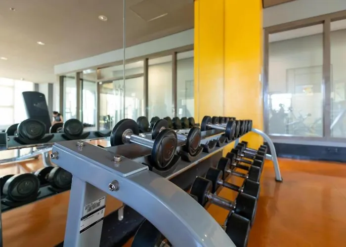 Apartment Pet-friendly With Balcony - Near Naia Airport, Picc, Moa & Bay - Free Pool, Sauna, Fast Wifi Manila
