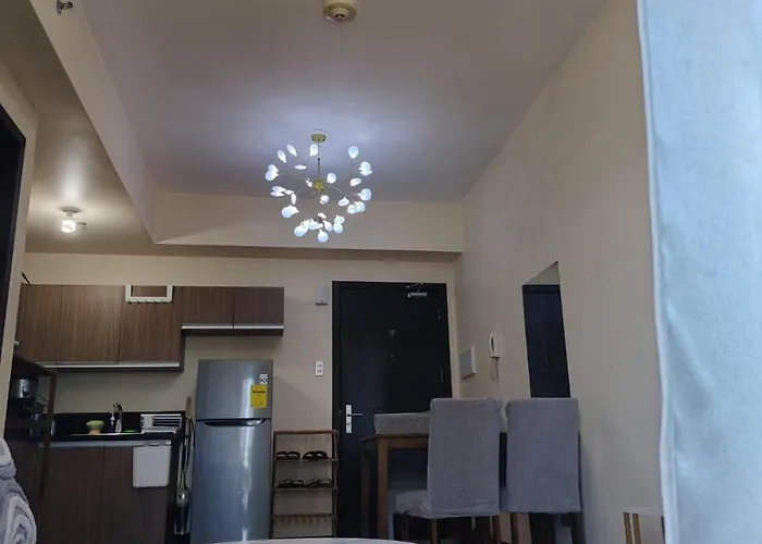 Apartment Pet-friendly With Balcony - Near Naia Airport, Picc, Moa & Bay - Free Pool, Sauna, Fast Wifi