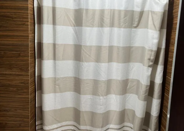 Pet-friendly With Balcony - Near Naia Airport, Picc, Moa & Bay - Free Pool, Sauna, Fast Wifi Apartment Manila
