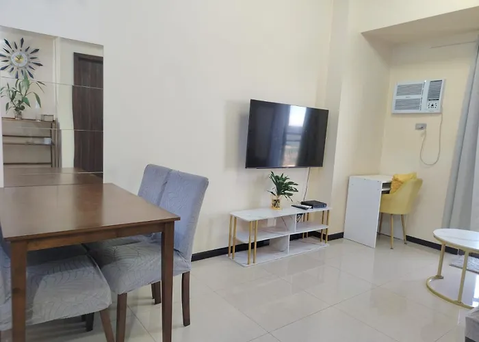 Pet-friendly With Balcony - Near Naia Airport, Picc, Moa & Bay - Free Pool, Sauna, Fast Wifi *